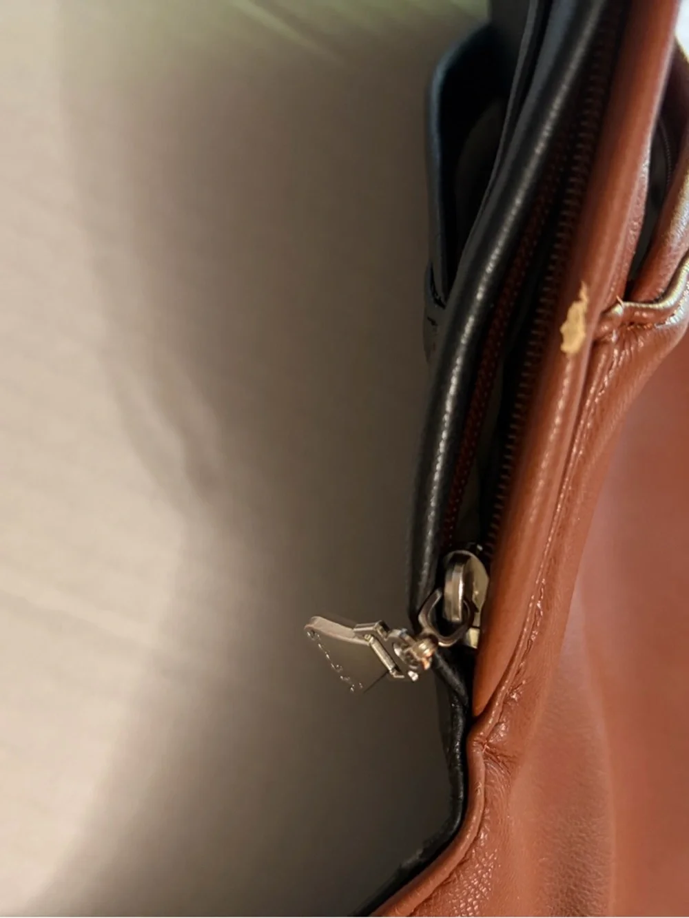 Sash Bag Reversible Black Cognac Brown Vegan Leather Crossbody Sling EUC - Picture 6 of 14